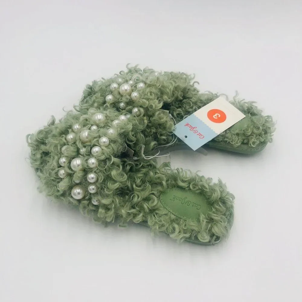 Cat and Jack Girls Size 3 Fuzzy Slippers Green Faux‎ Fur Pearls Slides